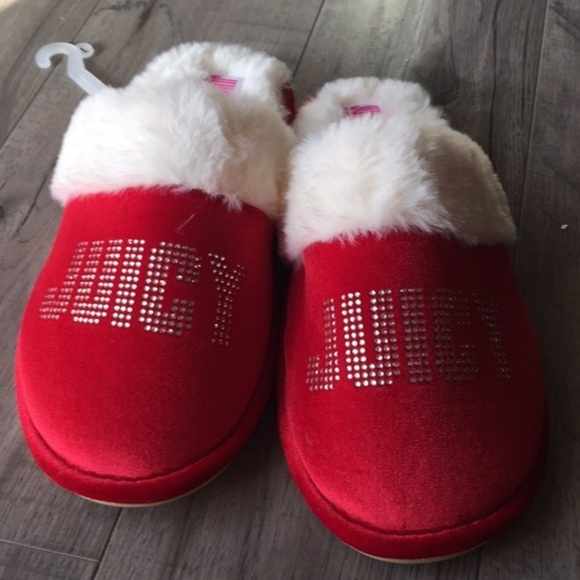 Juicy Couture Shoes - Juicy Couture Rhinestone Faux Fur Slippers ❤️